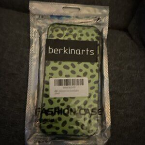 Apple iPhone 13 Pro Protective Ultra Slim Lightweight Case NEW in sealed pack